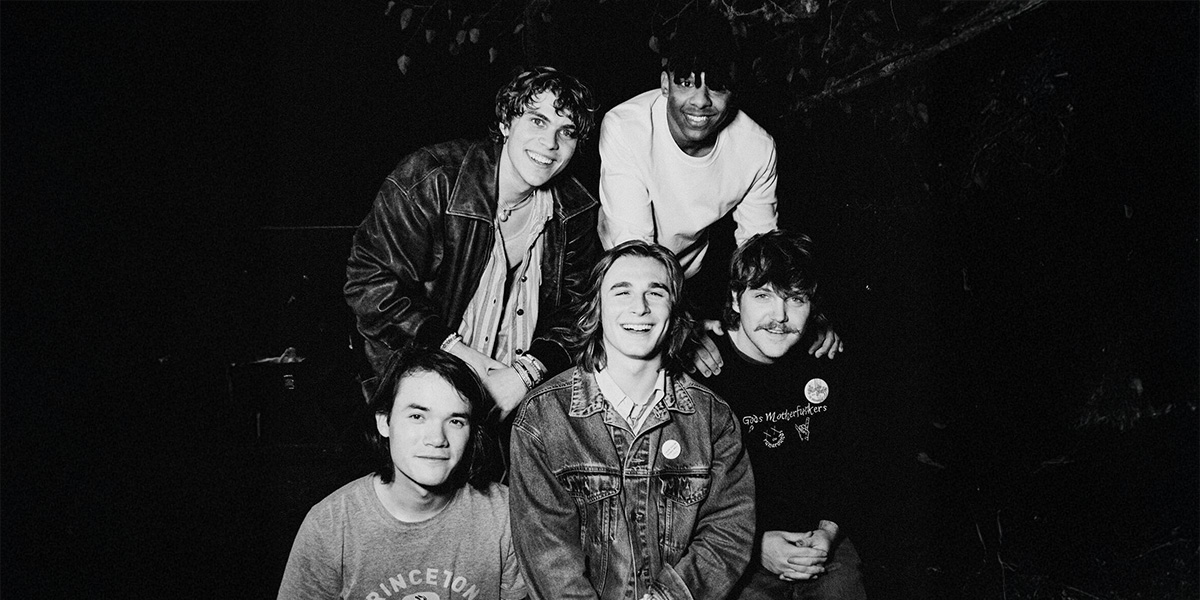 The Runarounds at Music Farm | Charleston, South Carolina on April 17, 2026